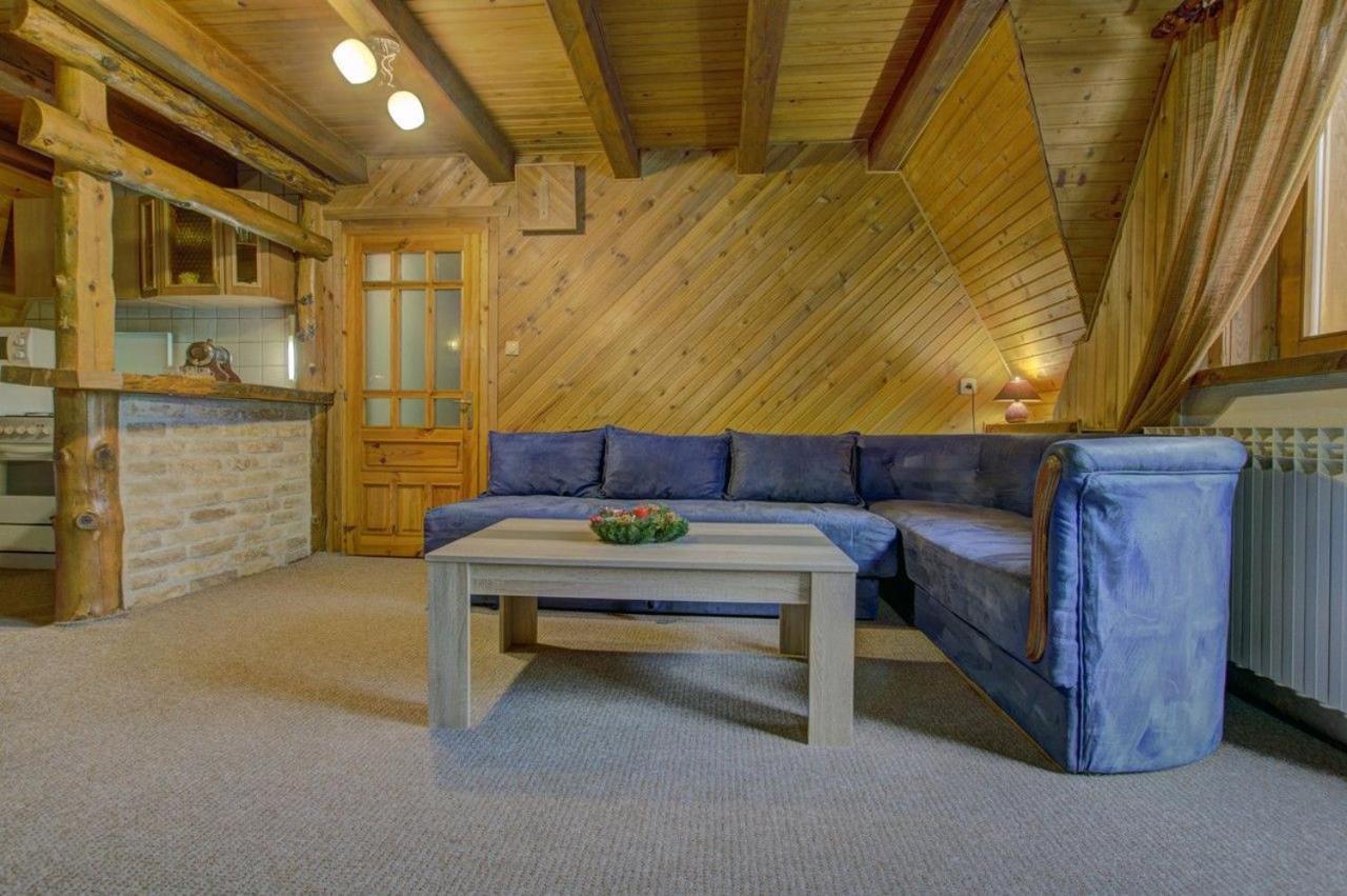 Apartments Dobro Jahorina Bilik gambar